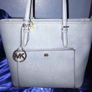 Micheal kors purse